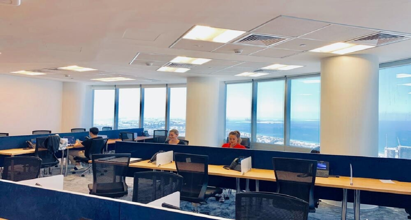 Rent office Almas Tower — photo 1