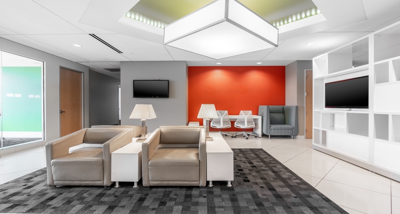 Rent office Lincoln Park Center — photo 1