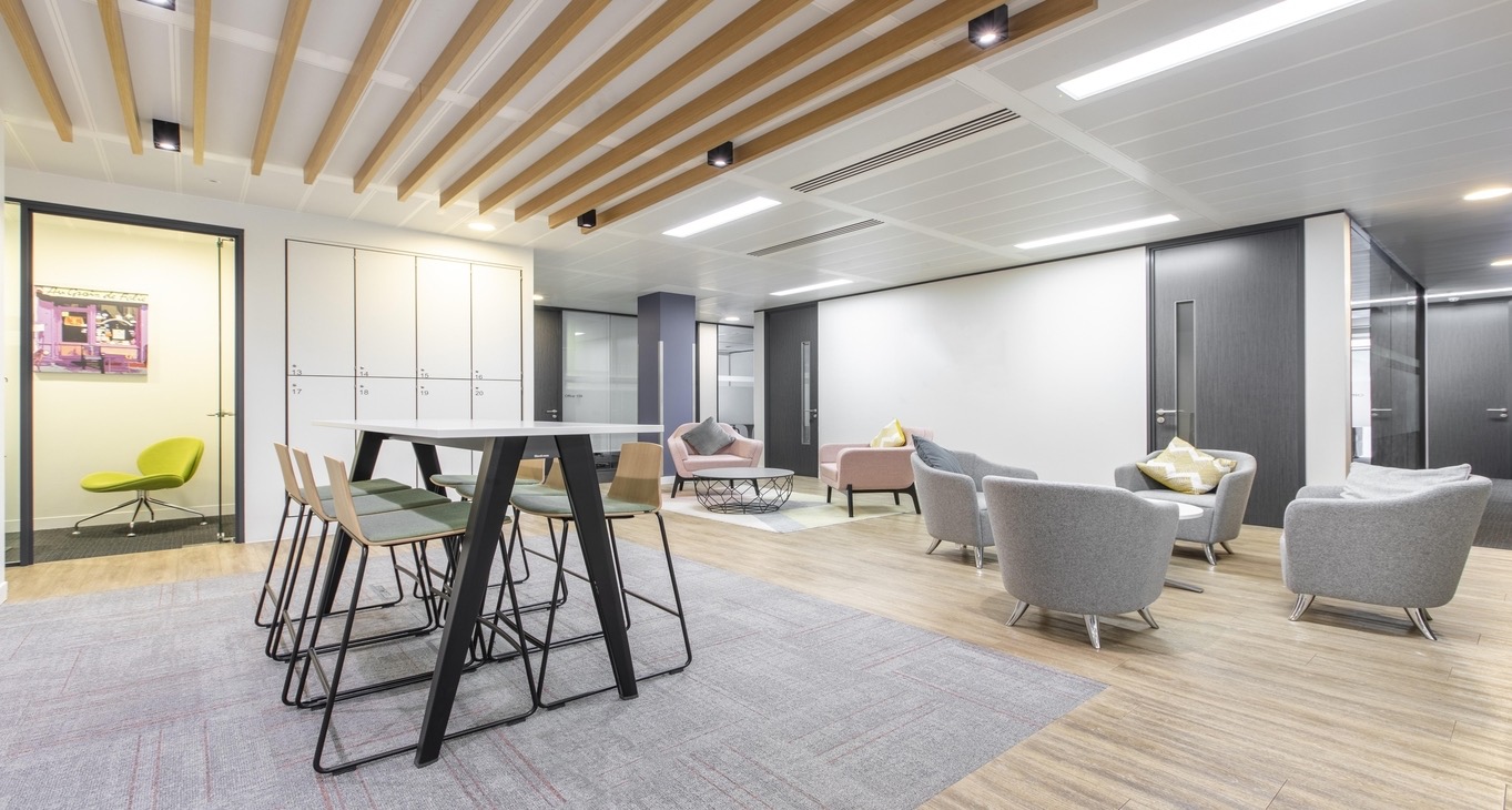 Rent office Liverpool Street St Mary's Axe — photo 2