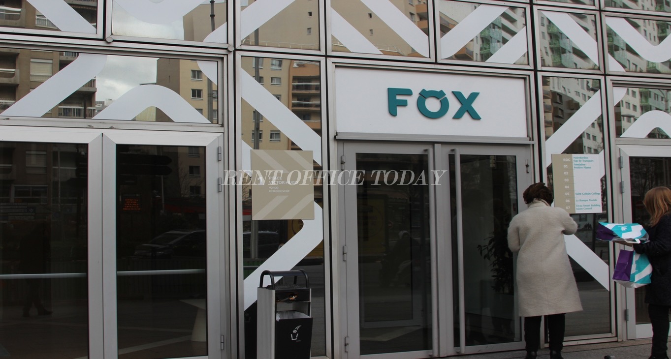 Rent office 1 Place Victor Hugo — photo 2