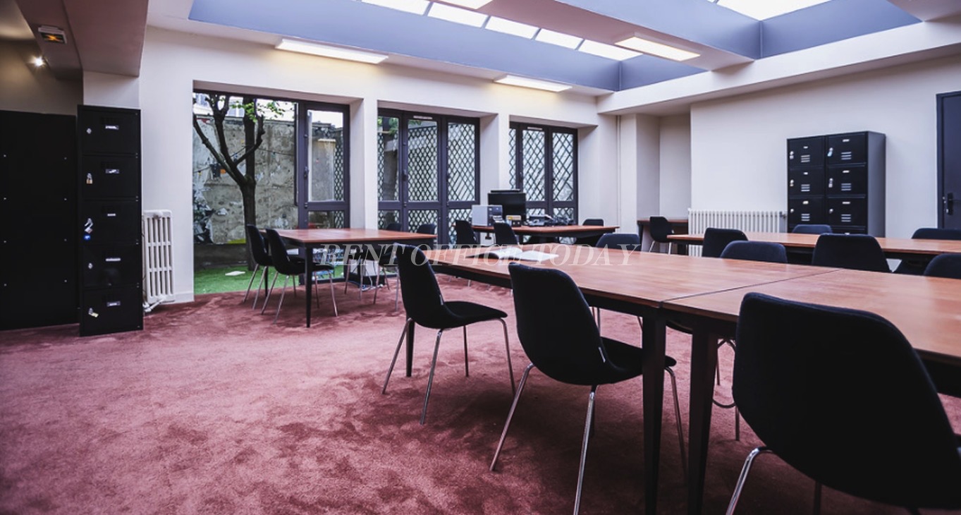 Rent office Coworking 16 Rue de Bucarest — photo 12