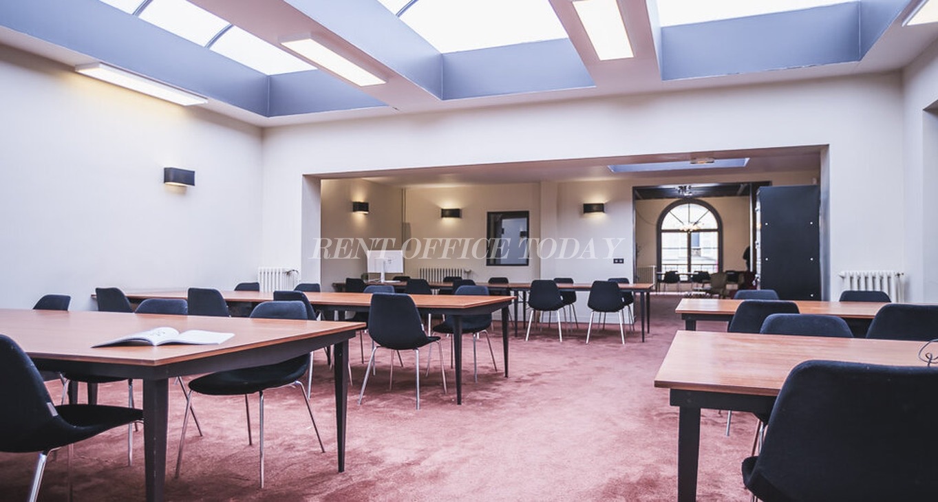 Rent office Coworking 16 Rue de Bucarest — photo 5