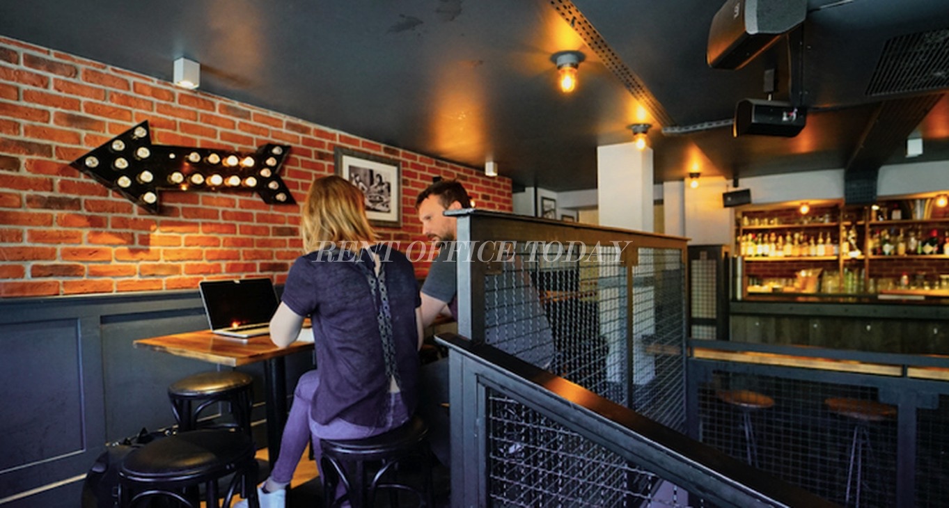 Rent office Coworking 19 Quai Saint-Michel — photo 1