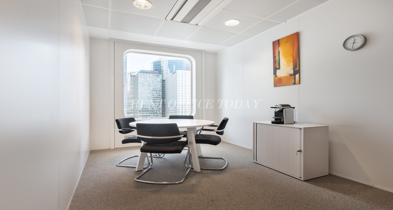 Rent office Coworking Ariane Tower — photo 6