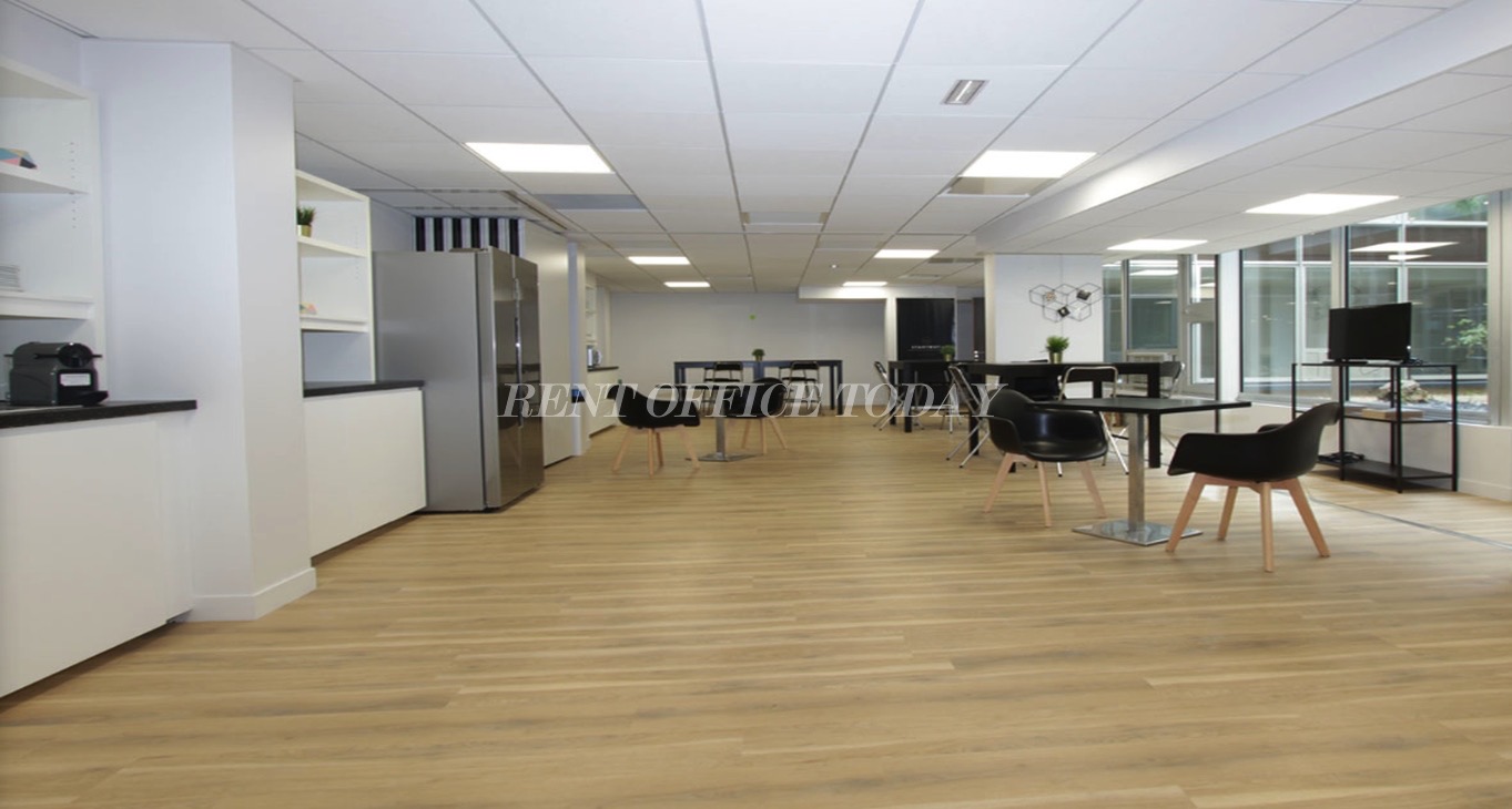 Rent office Serviced Offices 22-24 rue Chalgrin — photo 13