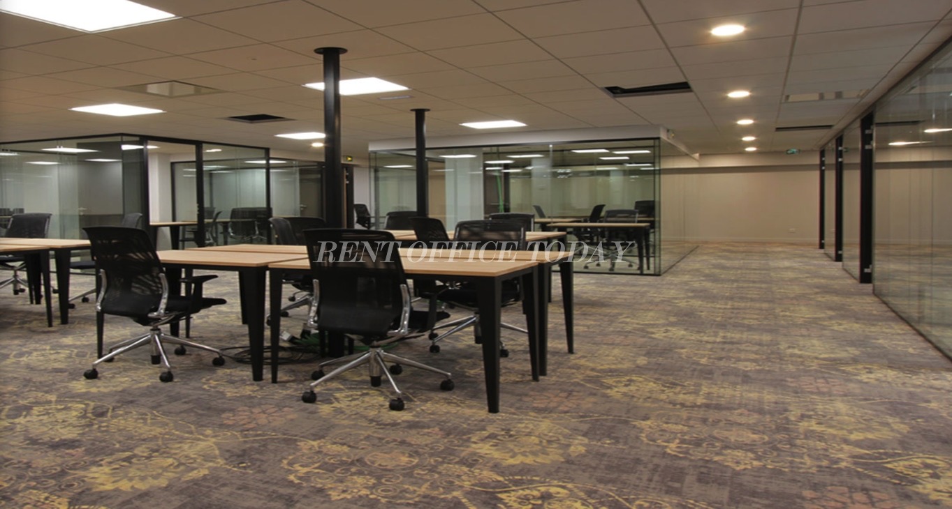 Rent office Serviced Offices 22-24 rue Chalgrin — photo 1