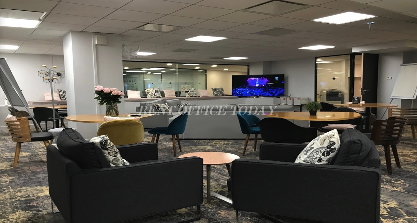 Rent office Serviced Offices 22-24 rue Chalgrin — photo 8