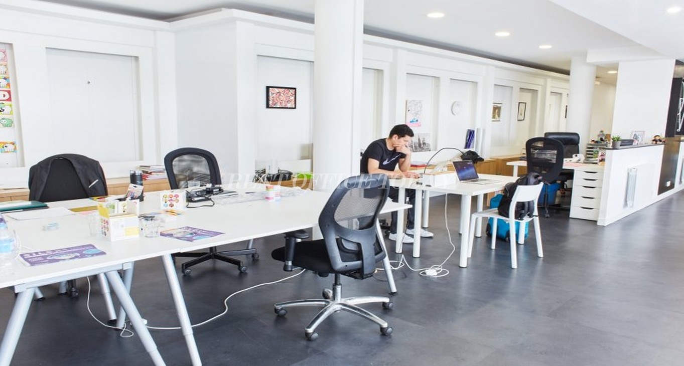 Rent office Coworking 13 Rue Vandrezanne — photo 6