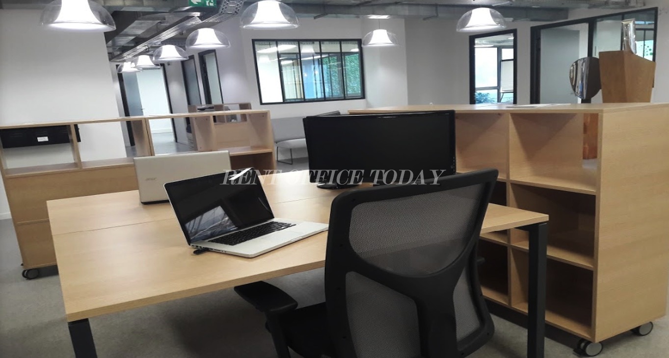 Rent office Coworking 151 Rue Saint Denis — photo 17