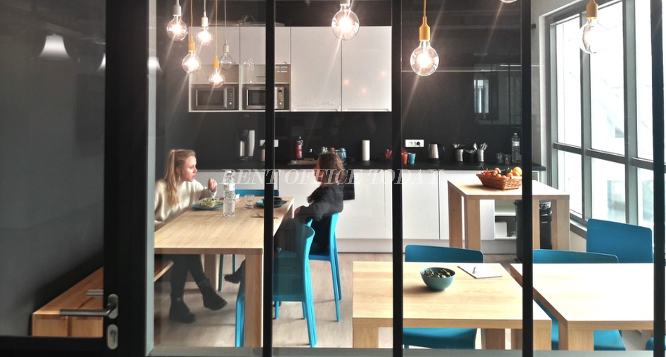 Rent office Coworking 151 Rue Saint Denis — photo 19