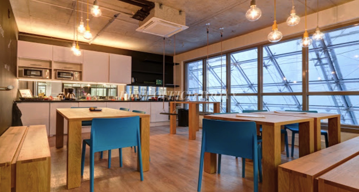 Rent office Coworking 151 Rue Saint Denis — photo 7