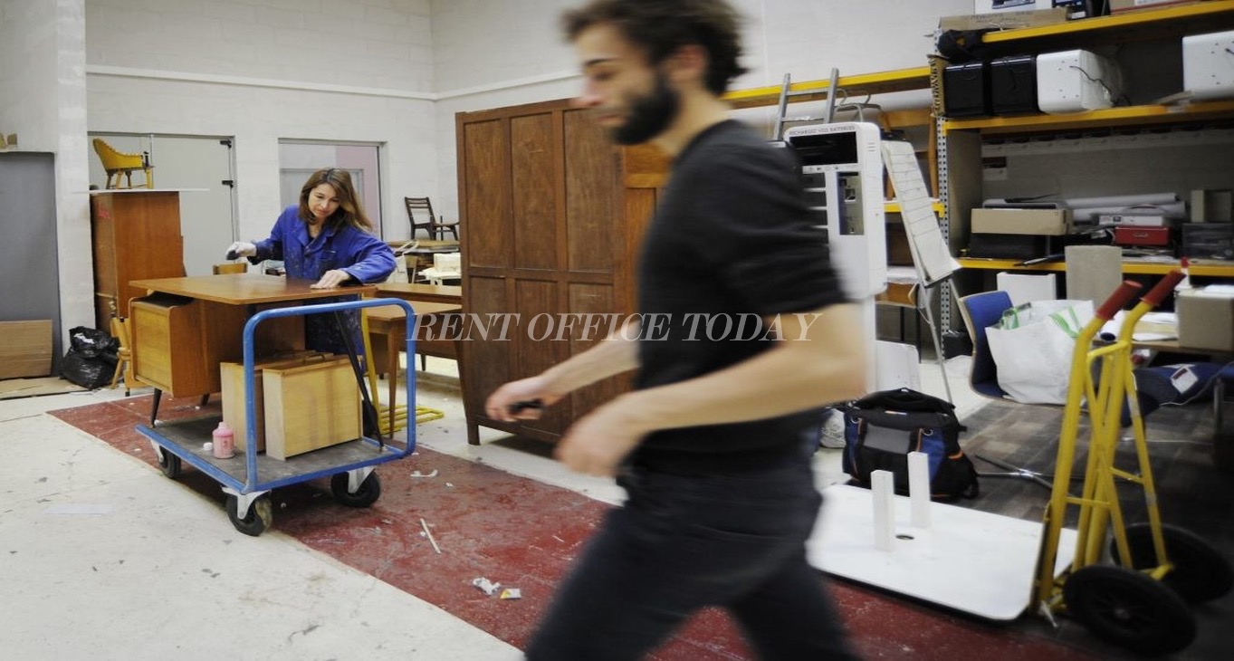 Rent office Coworking  6 Rue d'Estienne d'Orves — photo 1