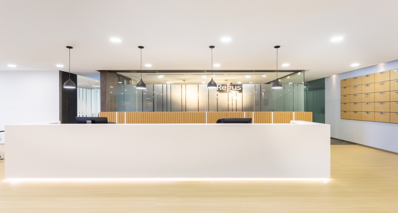 Rent office MBFC Tower 3 — photo 4