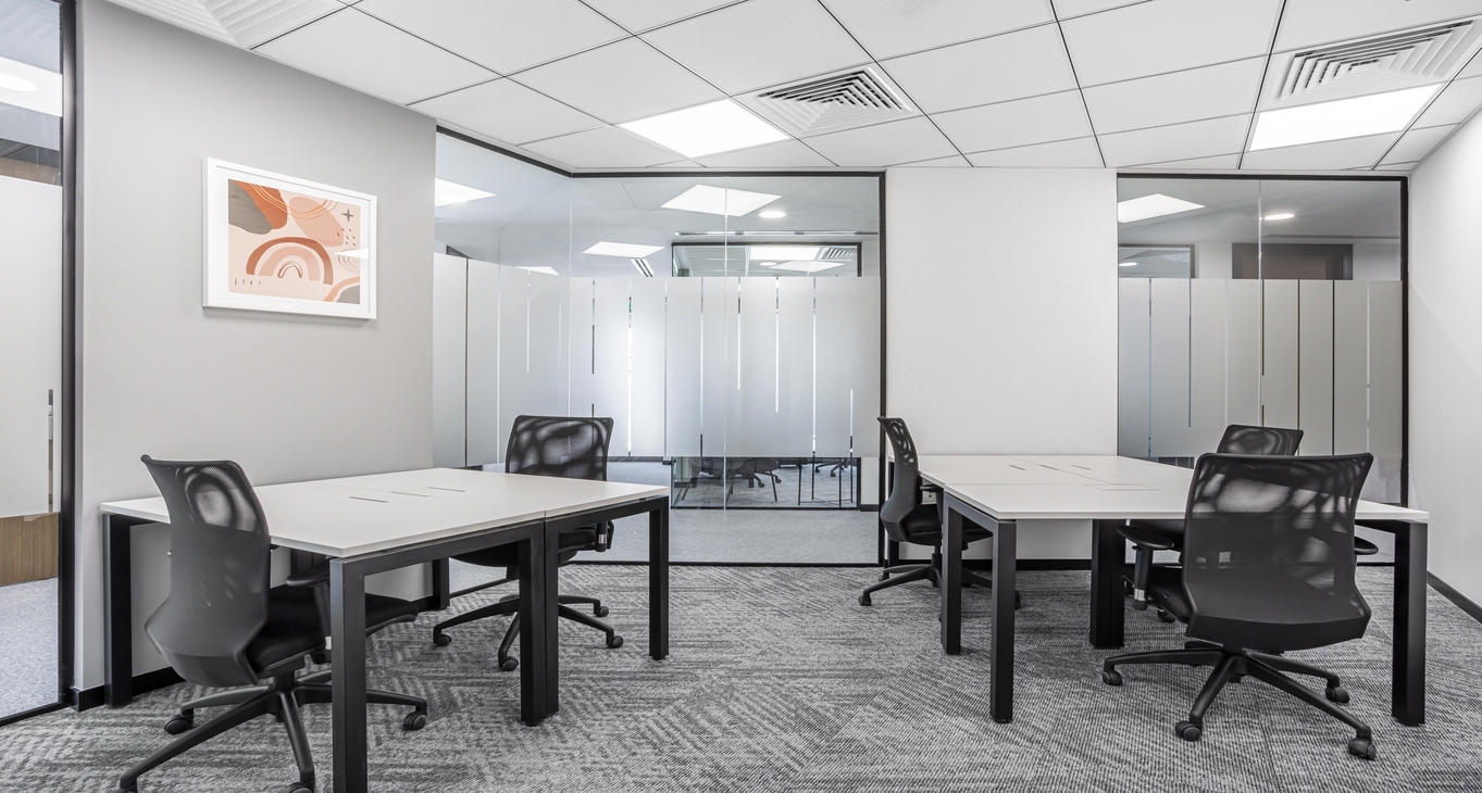 Centro de negocios Marina Gate Rent office Marina Gate — photo 3