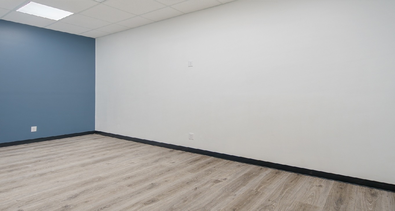 Rent office Marsh Lane 2414 — photo 1