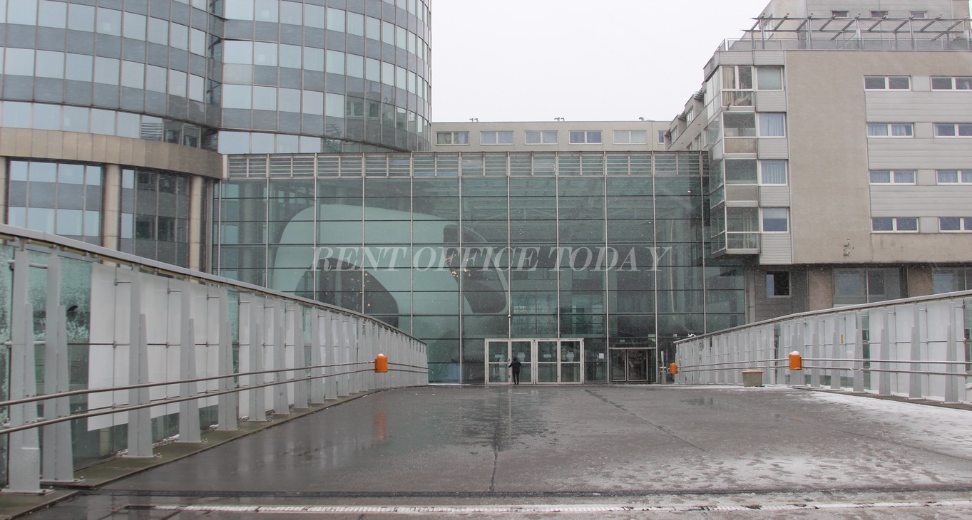 Rent office Millenium Tower — photo 18