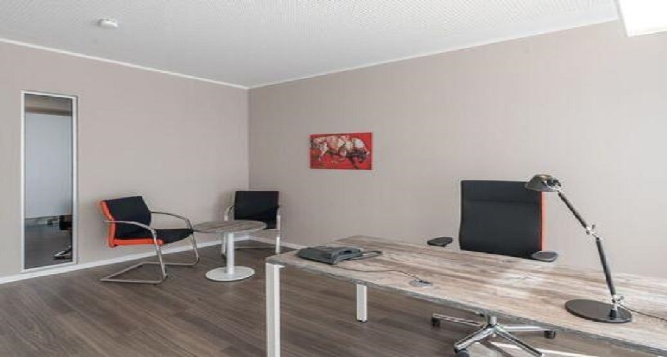 Rent office Mittelweg 144 — photo 8