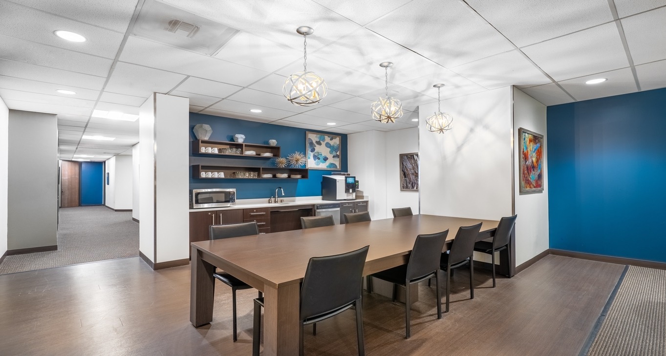 Rent office Mockingbird Towers — photo 4