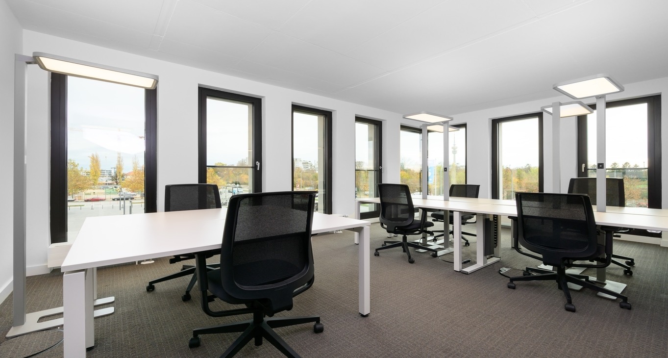Rent office Regus Olympiapark — photo 4