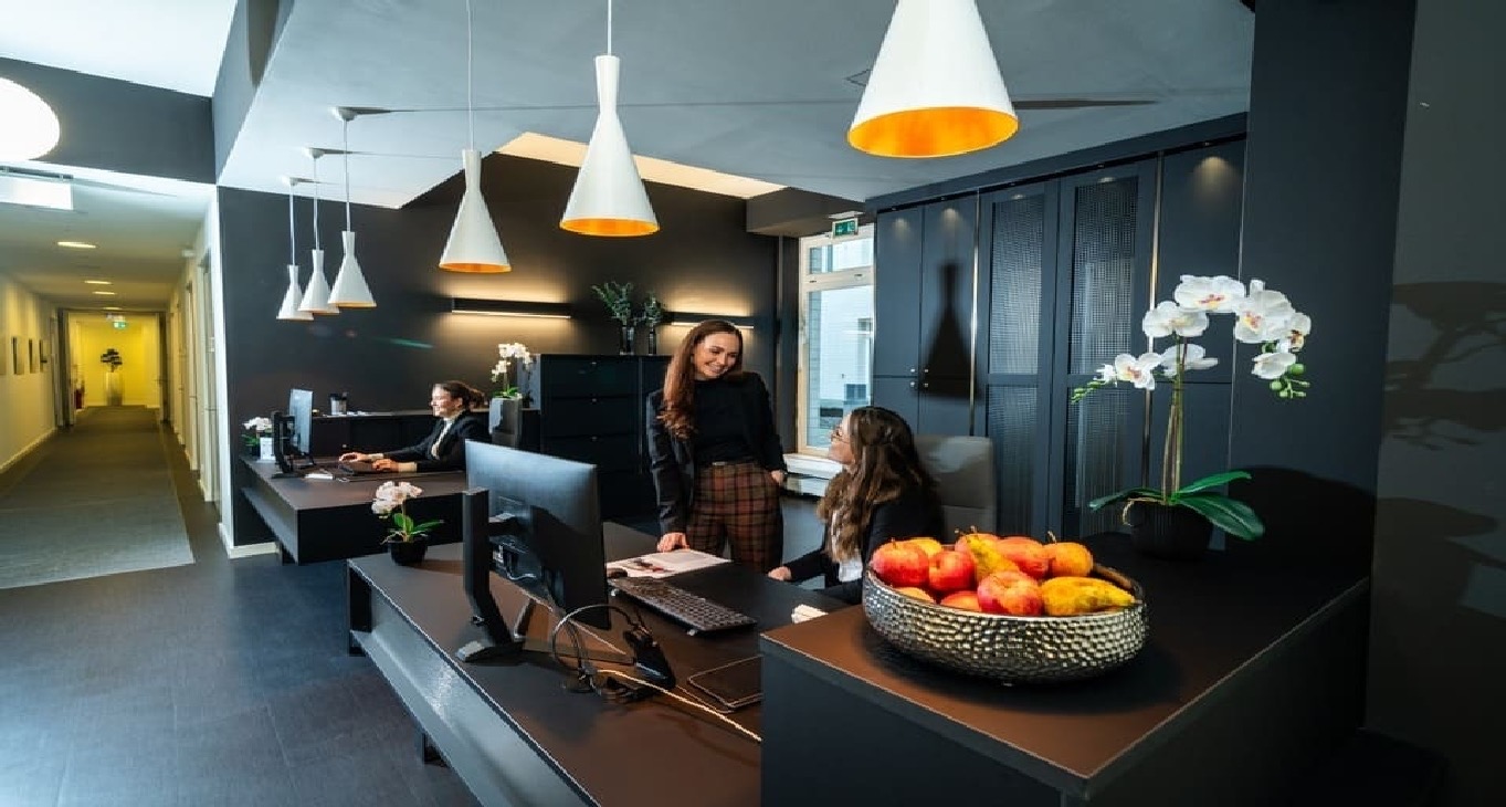Rent office Neuer Wall 10 — photo 10