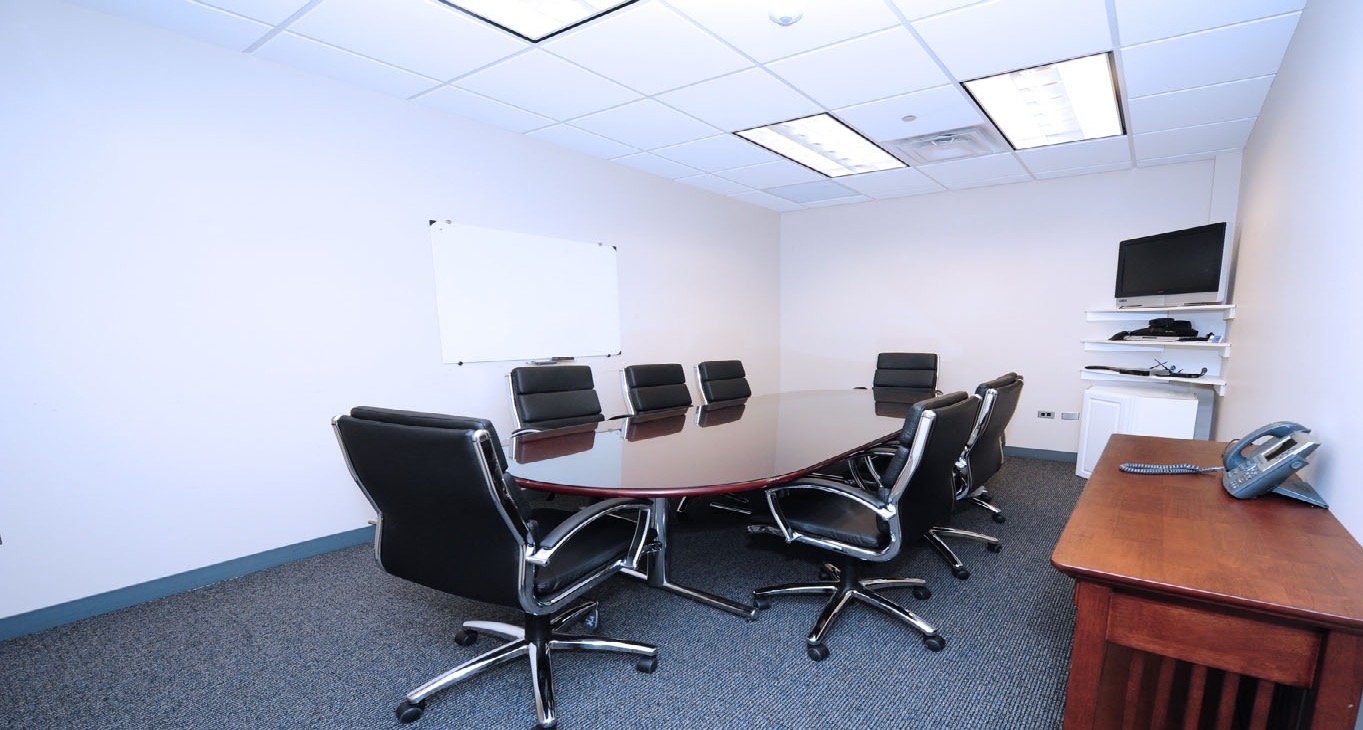 Rent office North Michigan Avenue 205 — photo 4