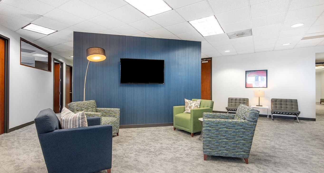 Rent office North Tryon Street 101 — photo 9