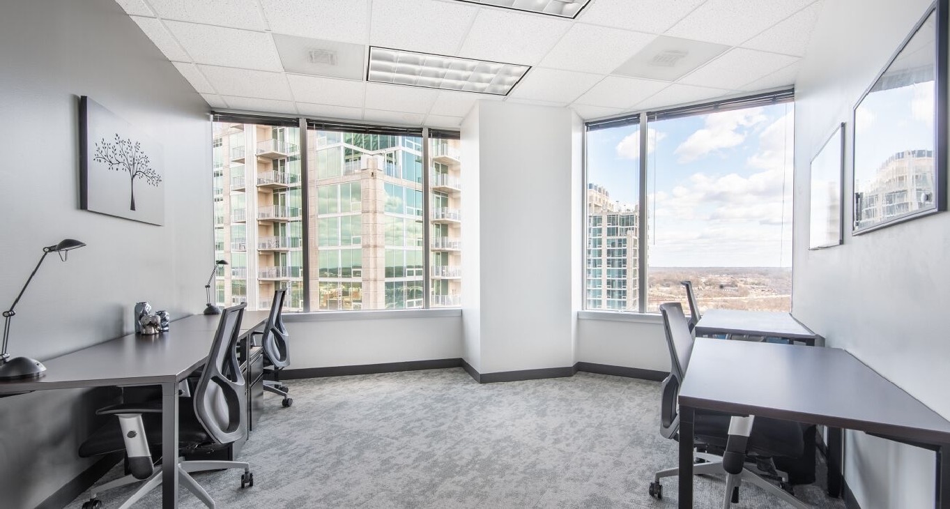 Rent office North Tryon Street 101 — photo 6
