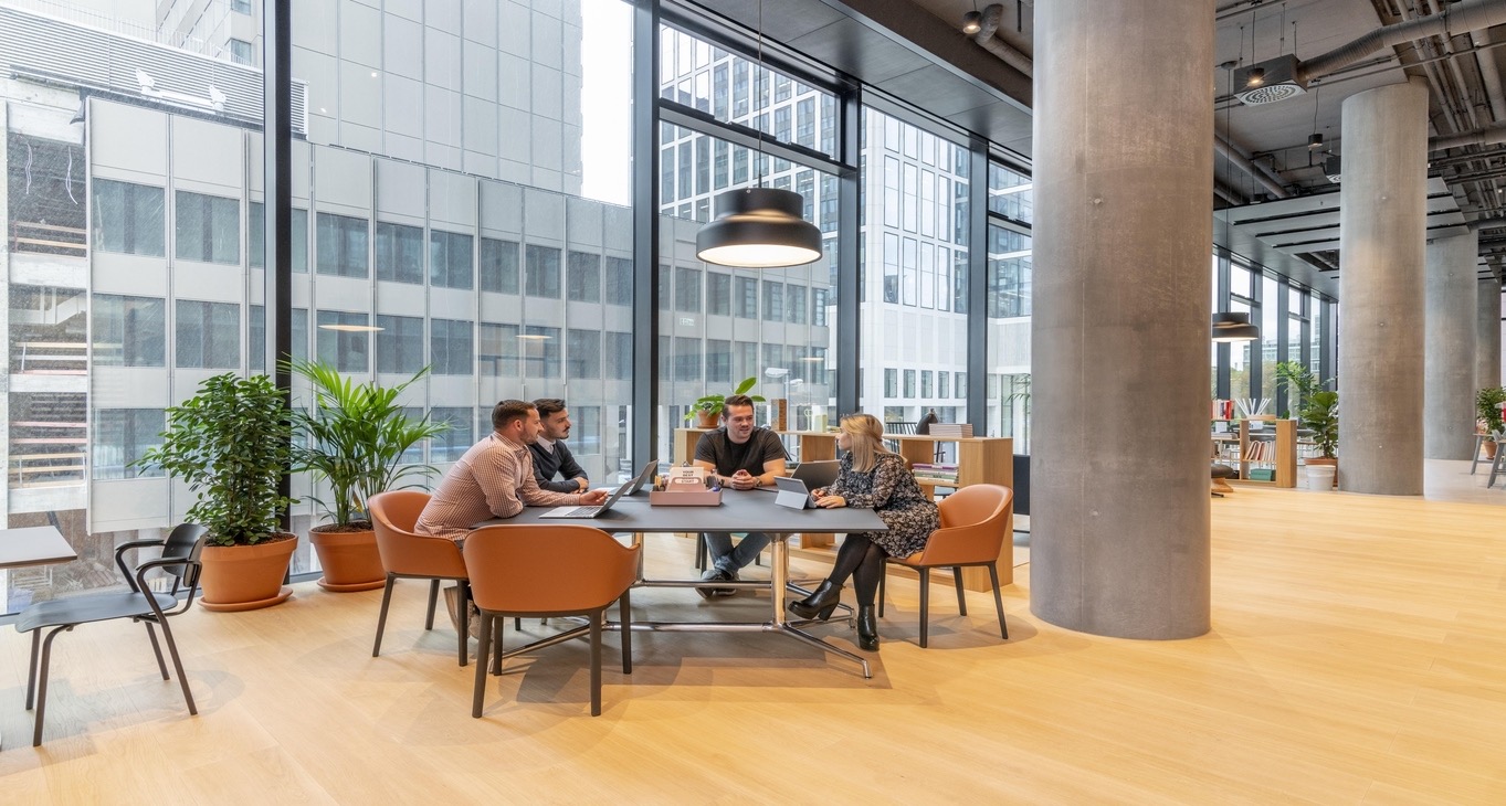 Business center Spaces Omniturm Rent office Spaces Omniturm — photo 10