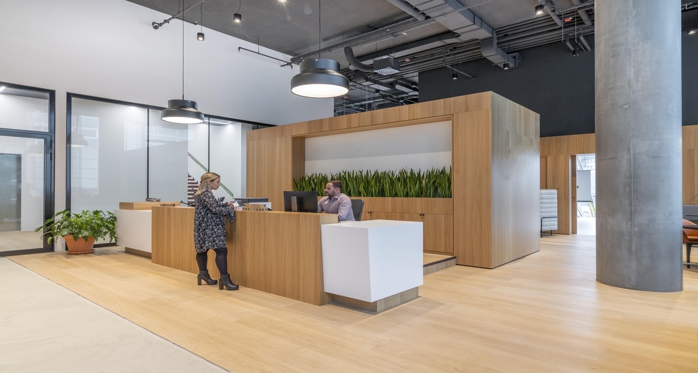 Business center Spaces Omniturm Rent office Spaces Omniturm — photo 4