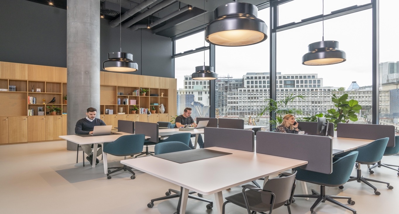 Business center Spaces Omniturm Rent office Spaces Omniturm — photo 8