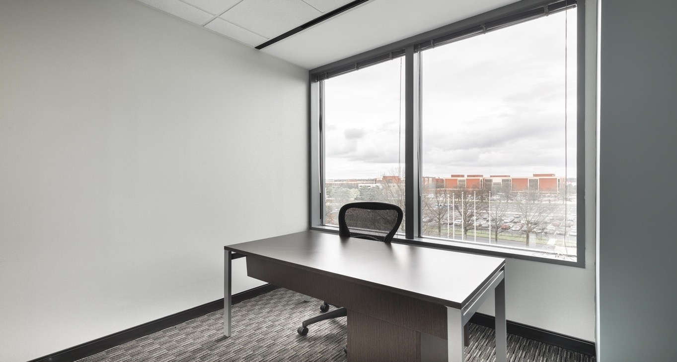 Rent office One Hartsfield Center — photo 5