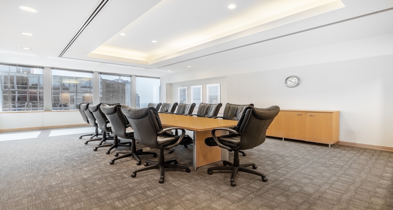 Rent office One Liberty Place — photo 6