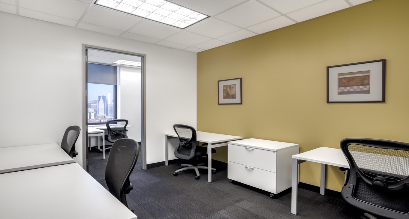 Pusat perniagaan One Pierrepont Plaza Rent office One Pierrepont Plaza — photo 6