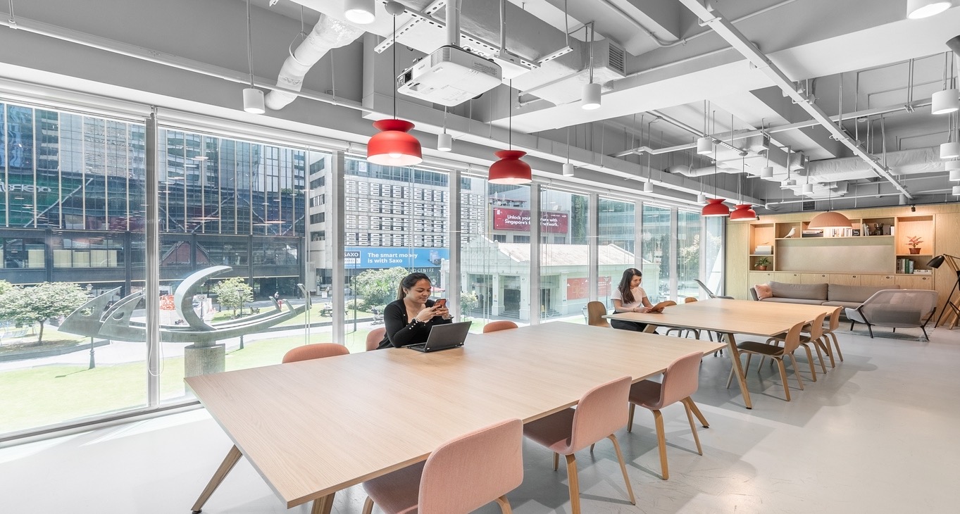 Pusat perniagaan One Raffles Place Tower 2 Rent office One Raffles Place Tower 2 — photo 15