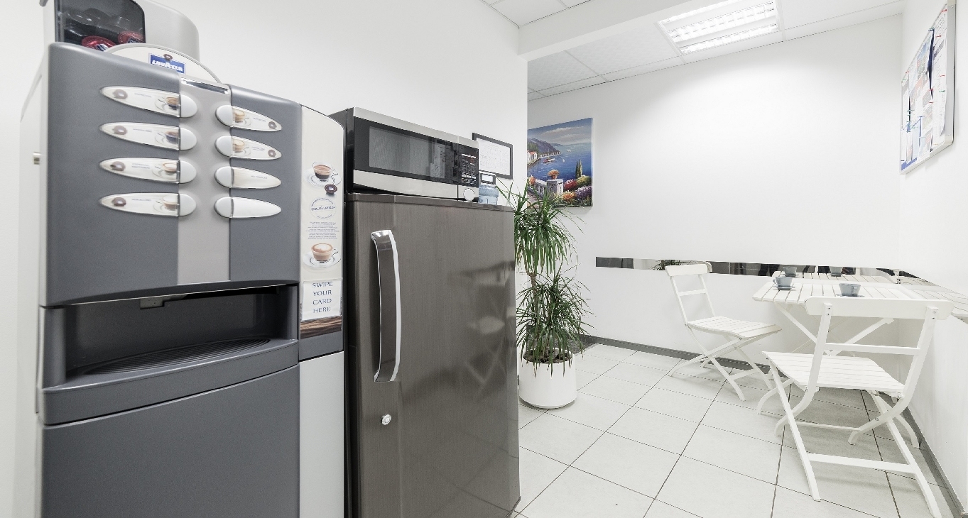Rent office Opal Tower — photo 11