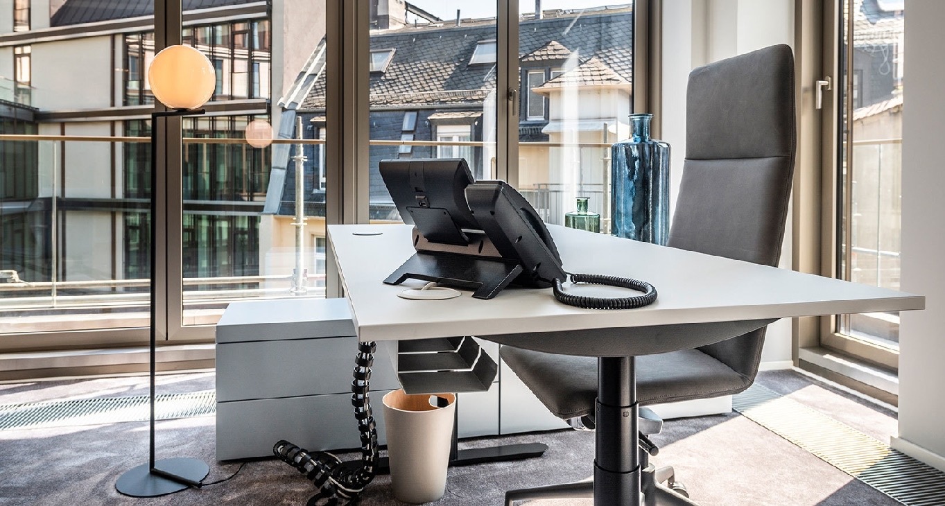 Rent office Opernplatz 14 — photo 10