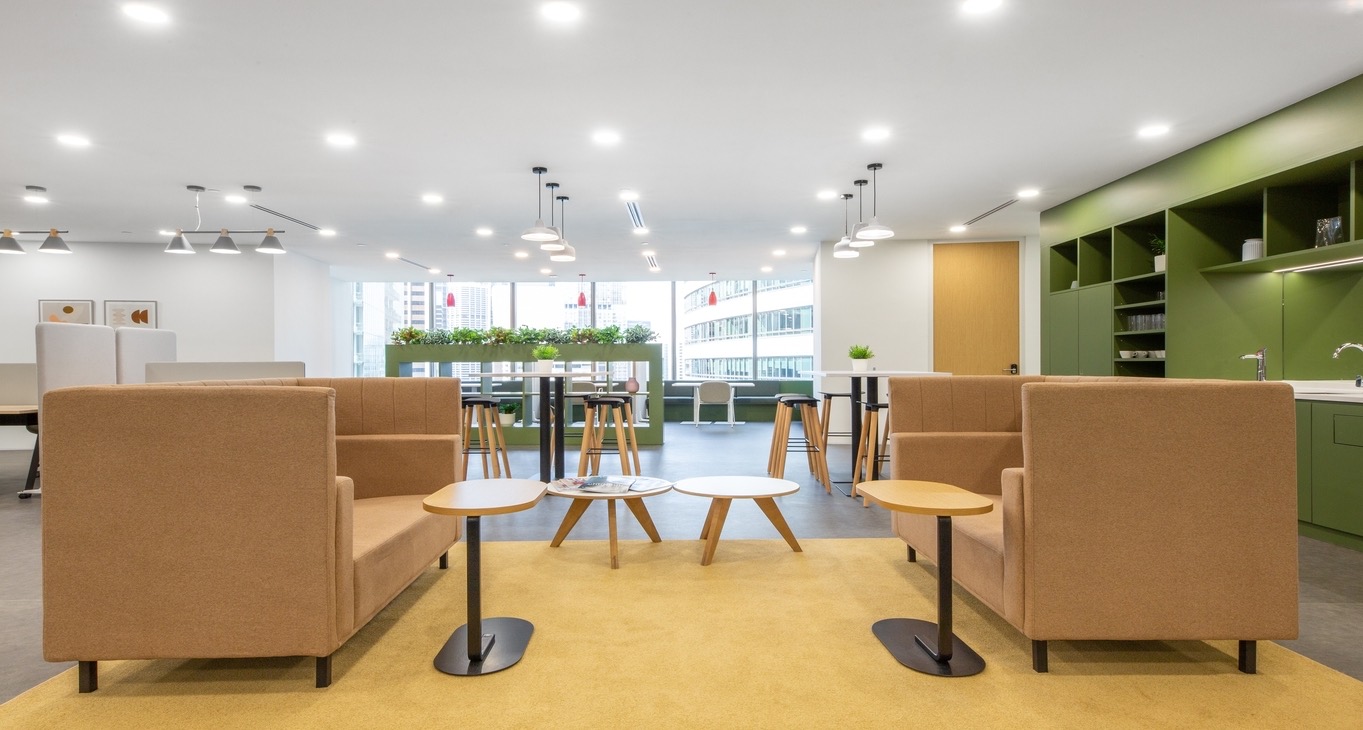 Rent office PLUS Building — photo 4