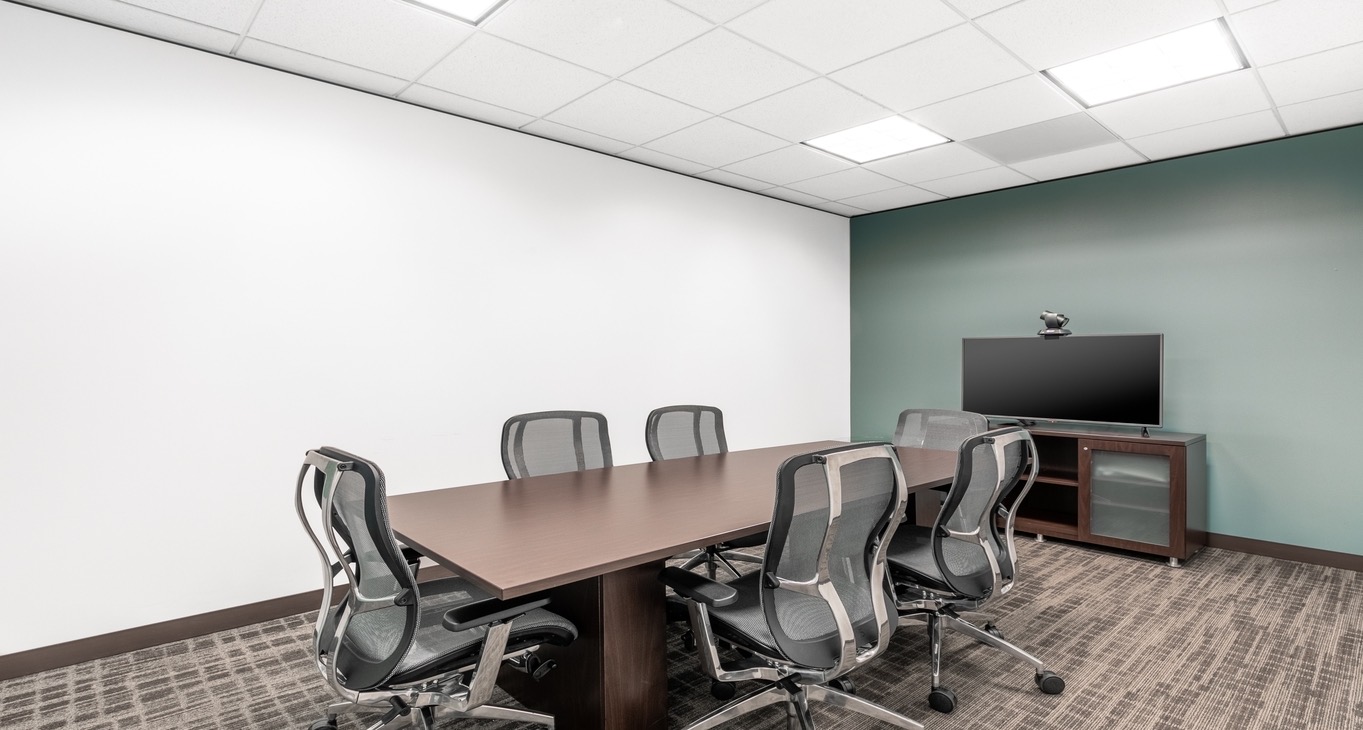 Business center Pennzoil Place Rent office Pennzoil Place — photo 8