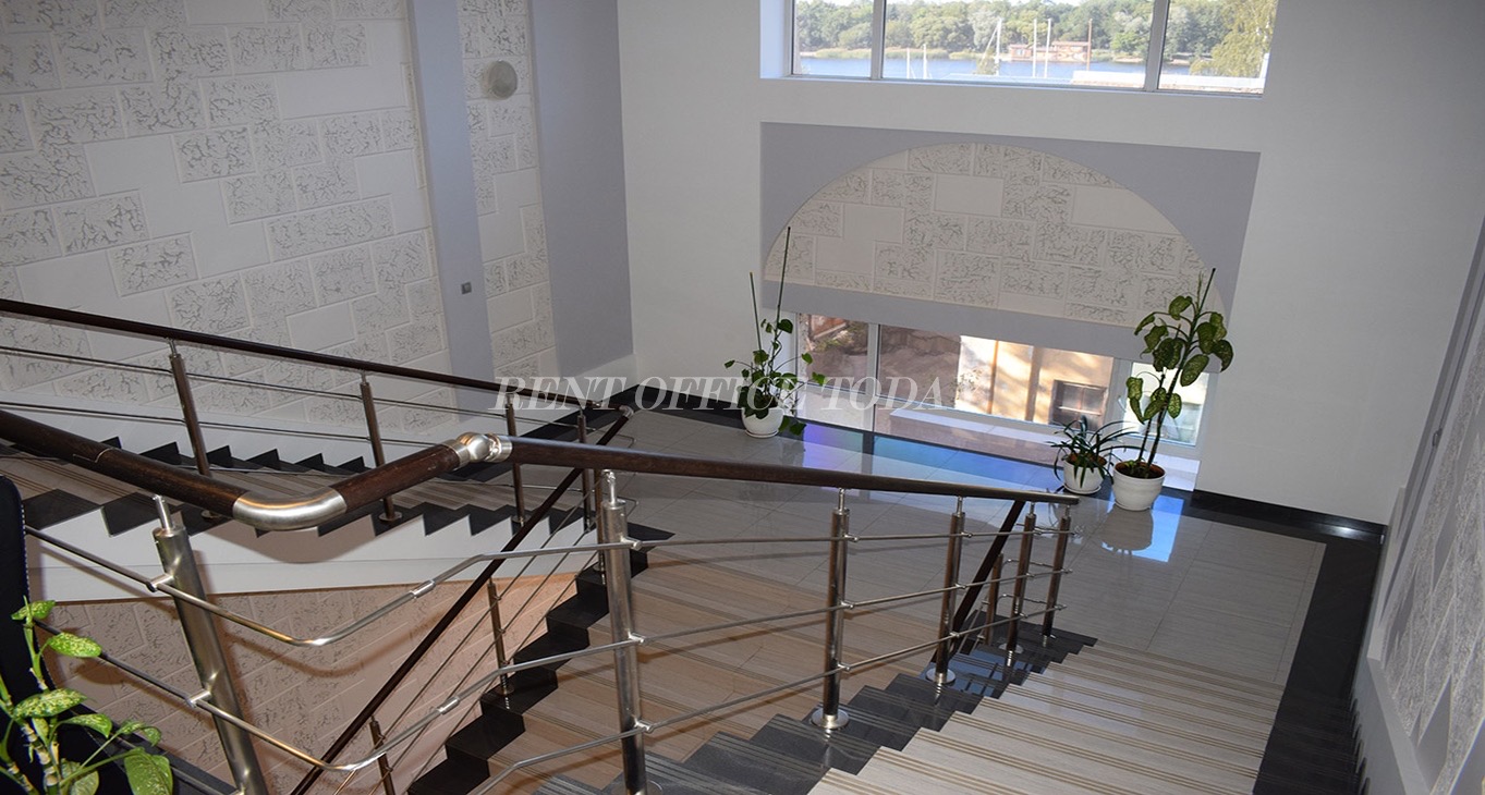Бизнес-центр Петровский Rent office Петровский — photo 5