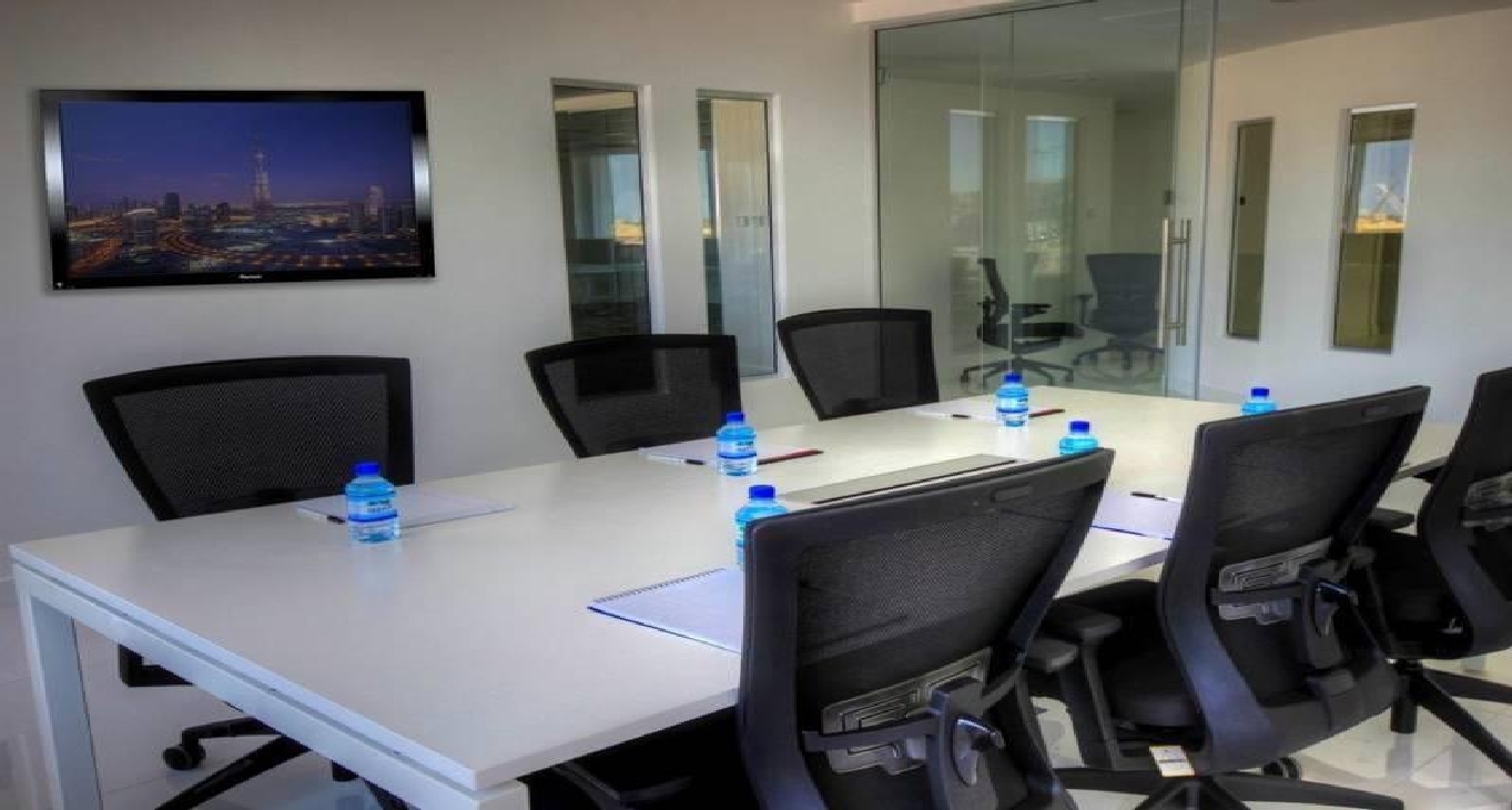 Rent office Empire Heights Tower B — photo 3