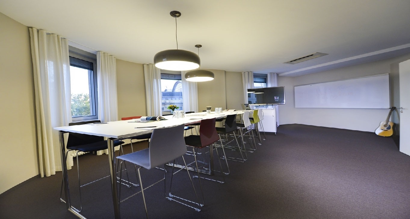 Business center Poststraße 2-4 Rent office Poststraße 2-4 — photo 3