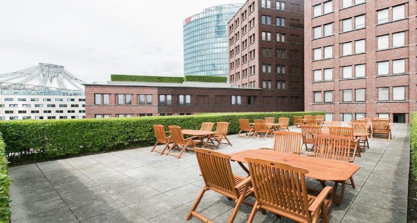 Rent office Potsdamer Platz 1 — photo 1