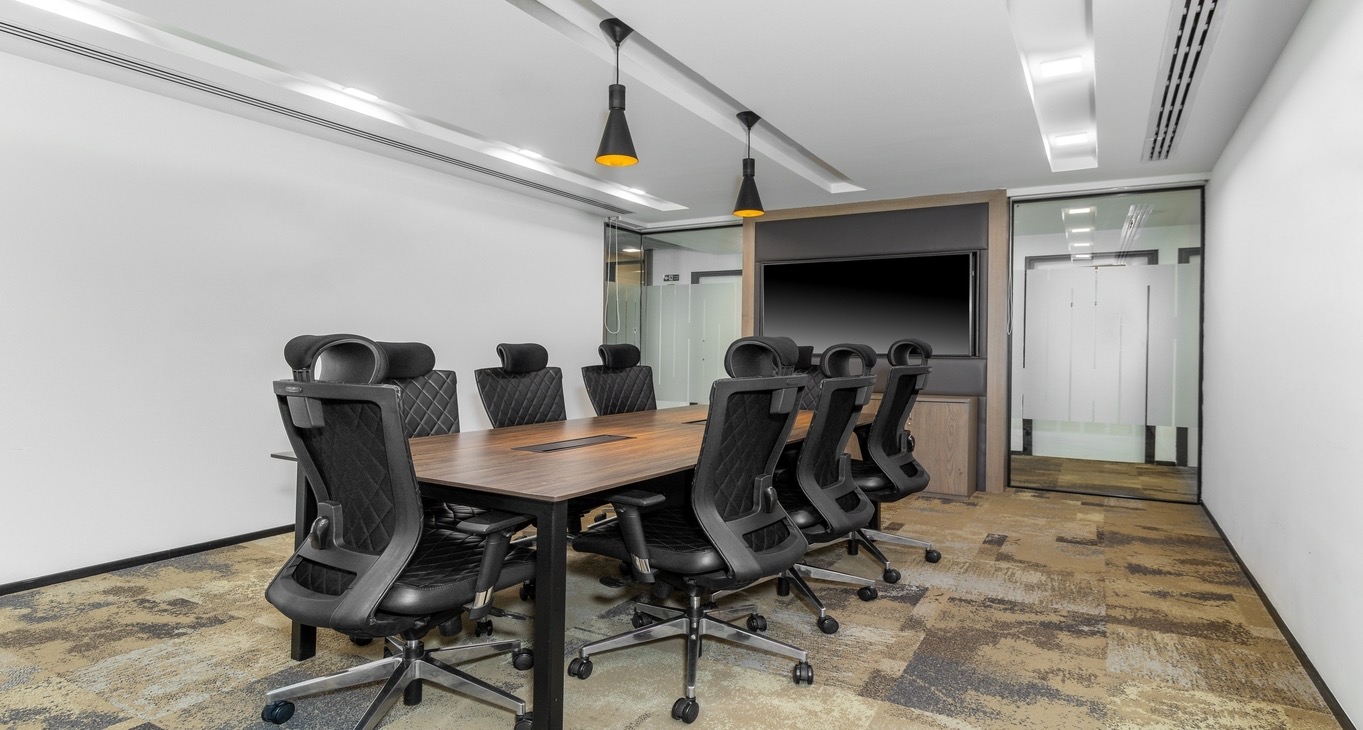 Rent office Preston Road 15150 — photo 1