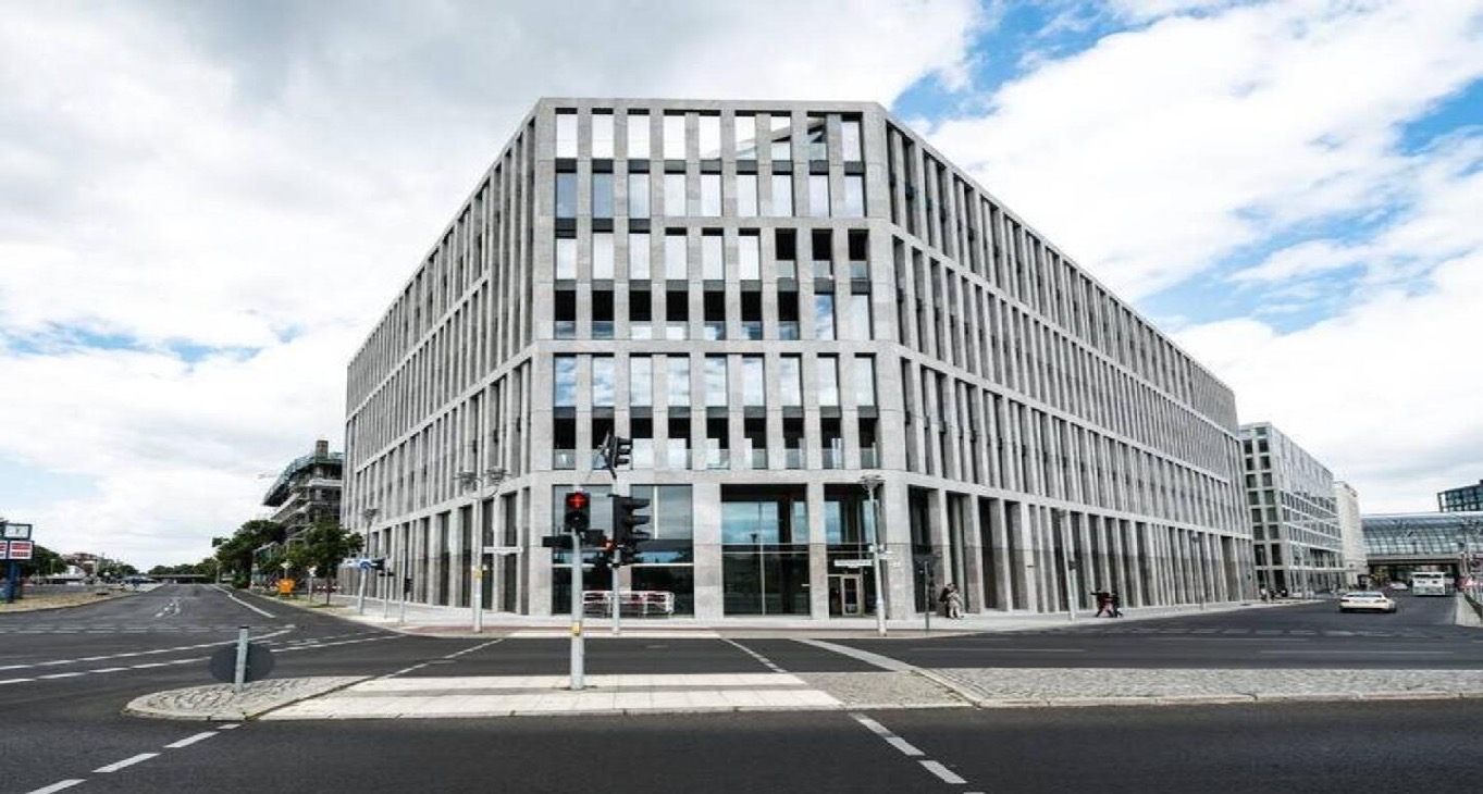 Rent office Rahel-Hirsch-Straße 10 — photo 13
