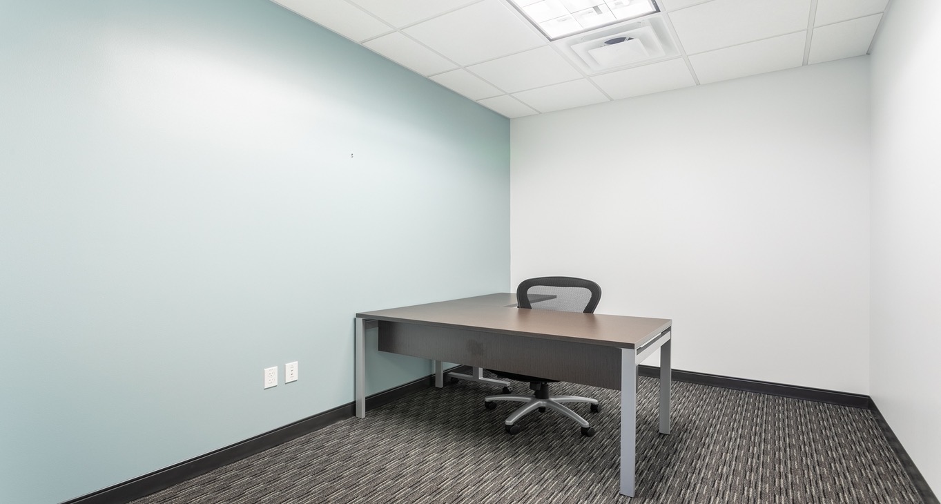 Rent office Republic Center — photo 13