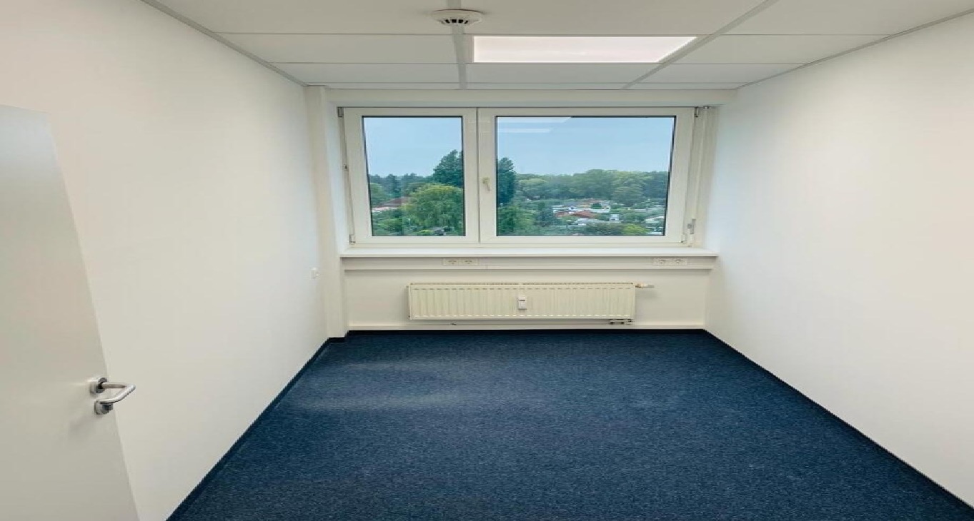 Rent office Rhinstraße 48A — photo 8