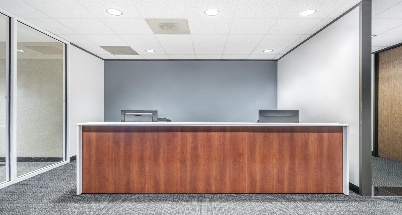 Rent office River Oaks Tower — photo 3