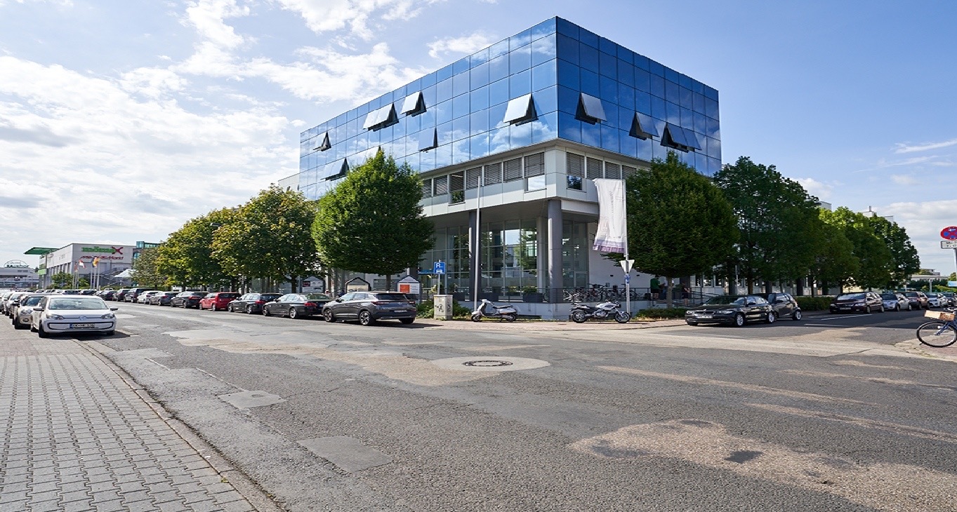 Businesscenter Röntgenstraße 7-9 Rent office Röntgenstraße 7-9 — photo 5