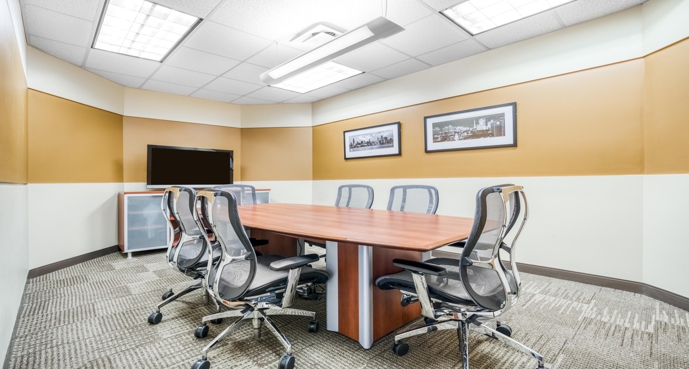 Rent office Saucon Valley Plaza — photo 6
