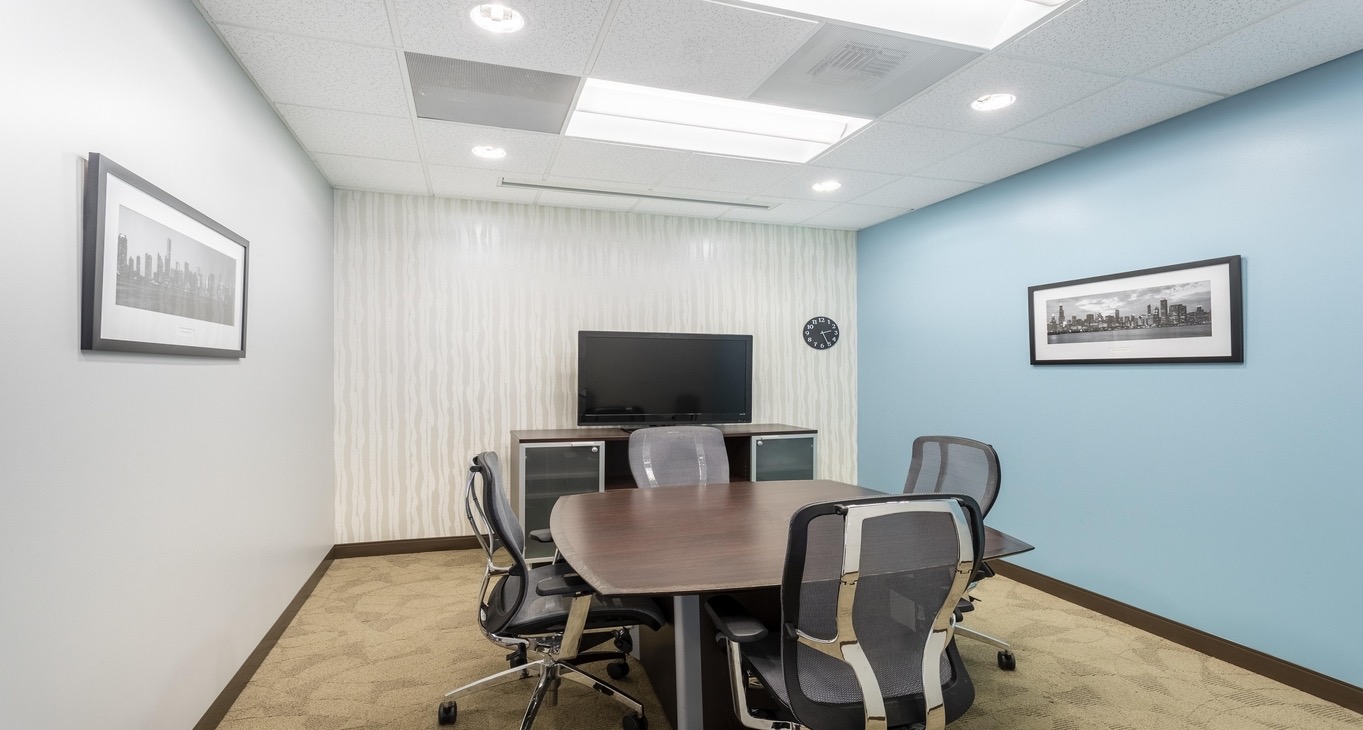 Rent office Sepulveda Center — photo 1